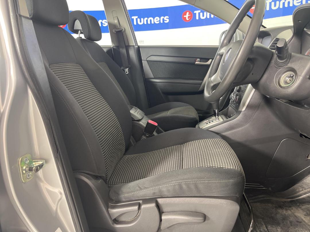 Photo '16' of Holden Captiva 5 Photo '16' of Holden Captiva 5