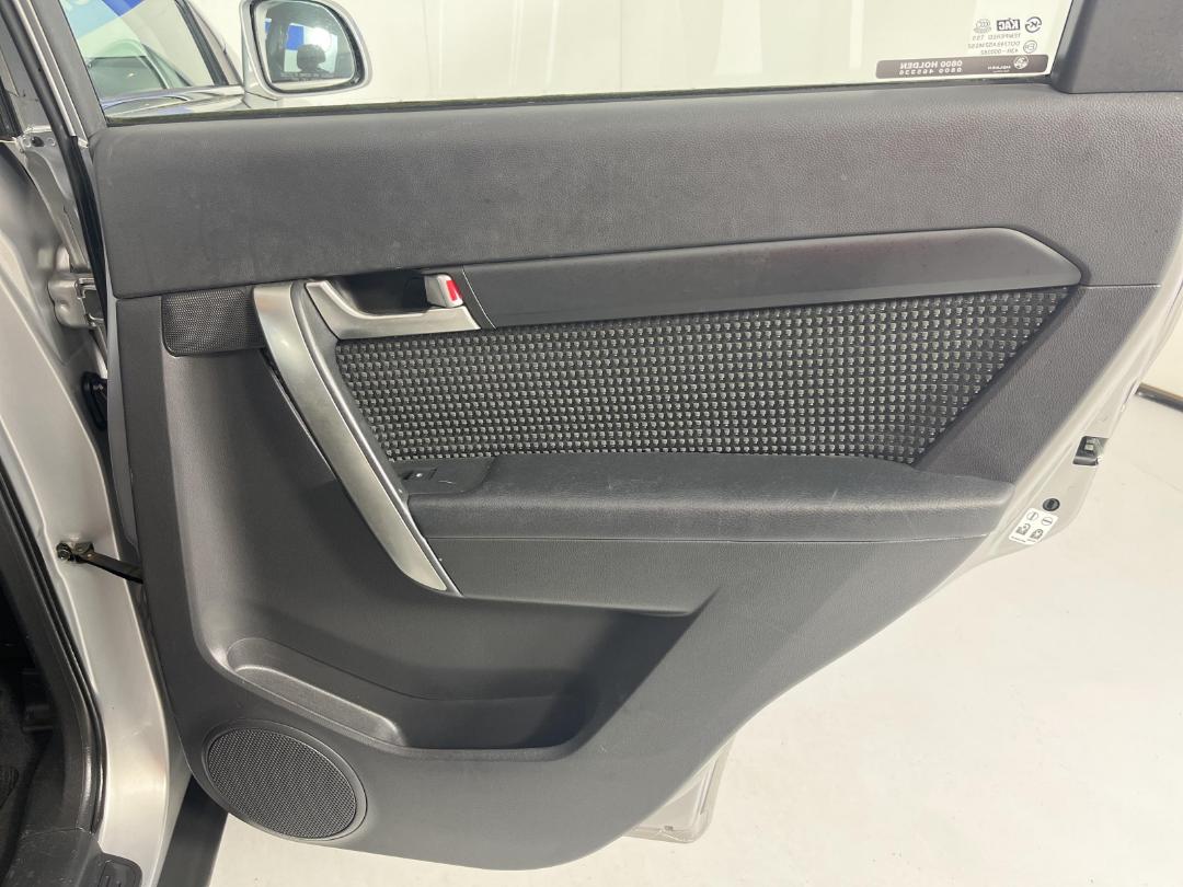 Photo '19' of Holden Captiva 5 Photo '19' of Holden Captiva 5