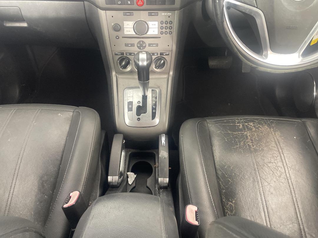 Photo '15' of Holden Captiva 5 Maxx V6