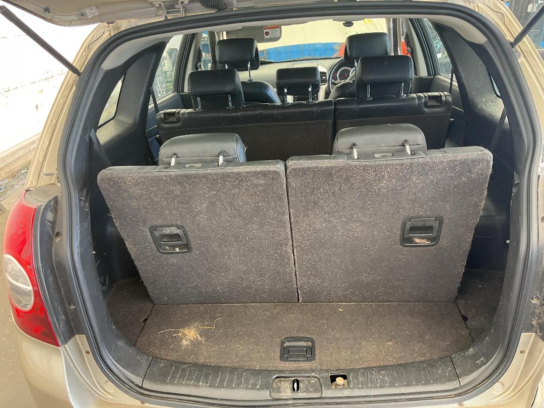 Photo '23' of Holden Captiva 7 LX V6