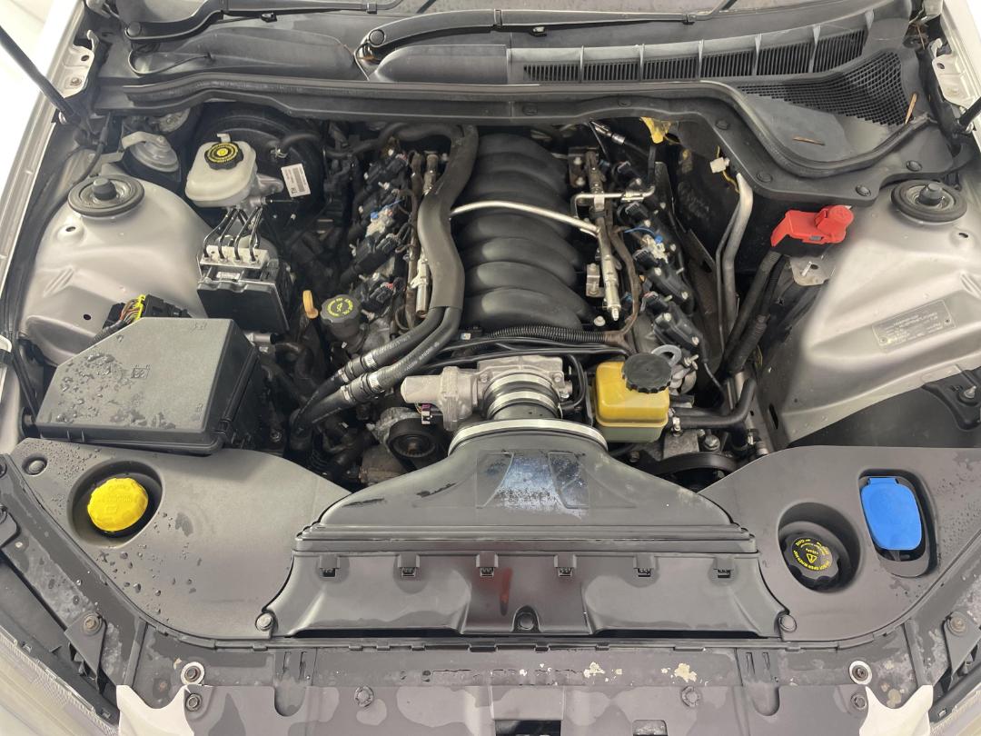 Photo '13' of Holden Commodore Photo '13' of Holden Commodore