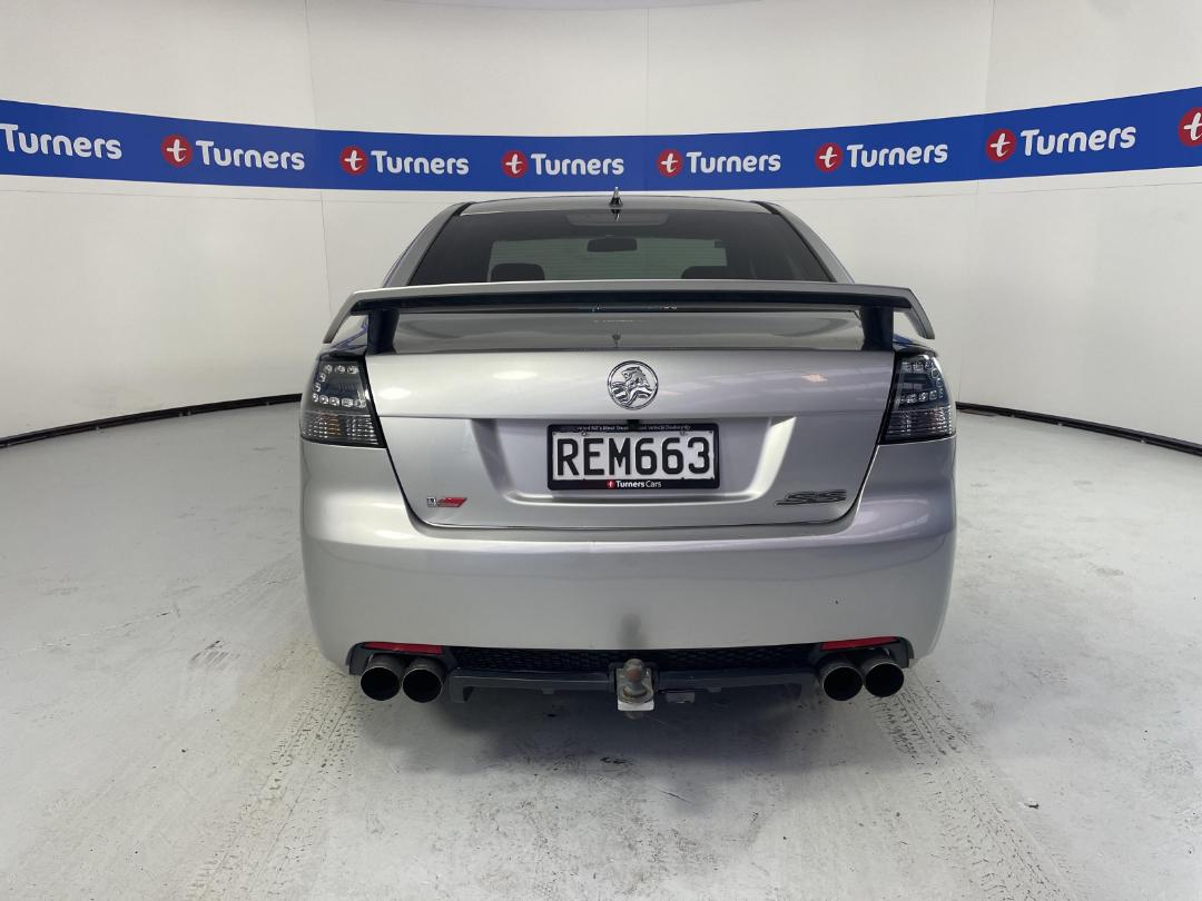 Photo '6' of Holden Commodore Photo '6' of Holden Commodore