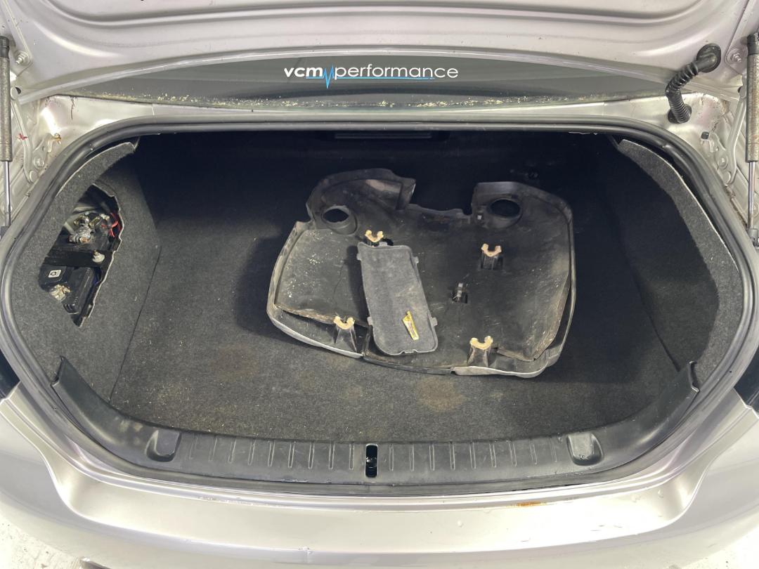 Photo '14' of Holden Commodore Photo '14' of Holden Commodore