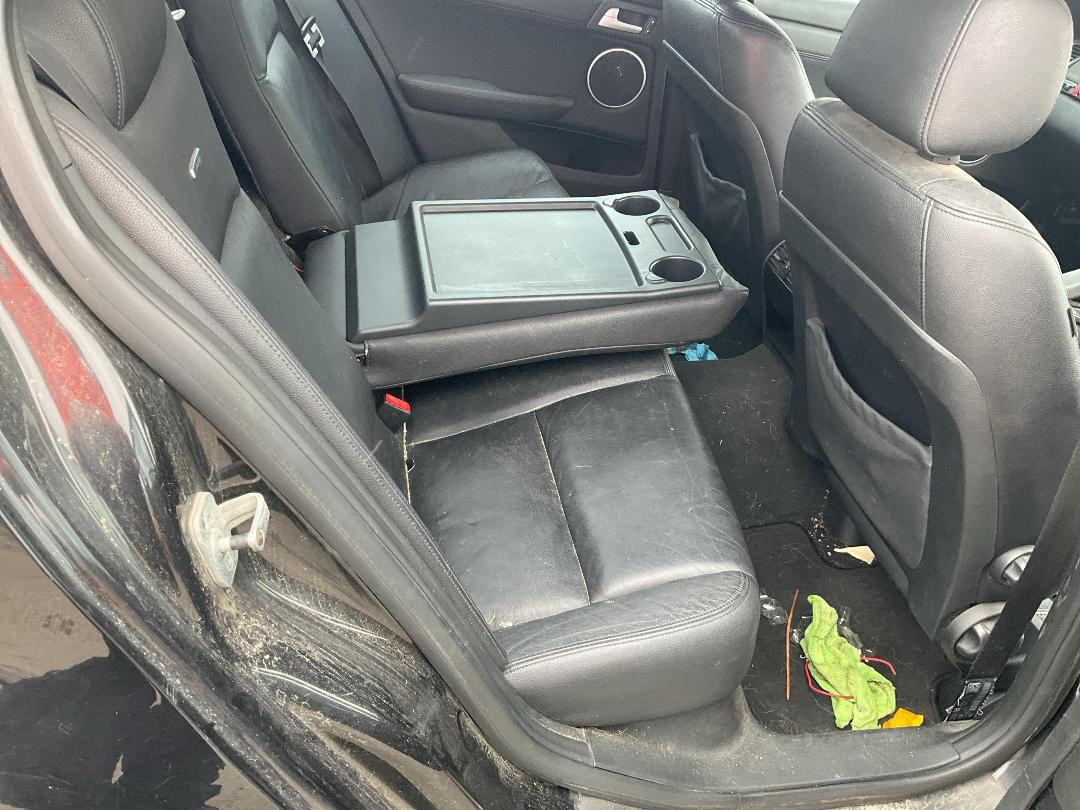 Photo '14' of Holden Commodore GTR Photo '14' of Holden Commodore GTR