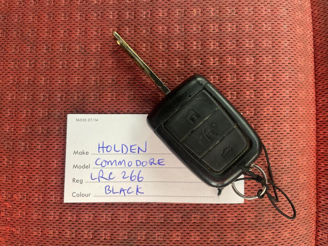 Photo '22' of Holden Commodore Photo '22' of Holden Commodore