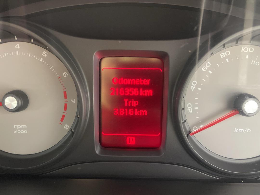 Photo '21' of Holden Commodore Photo '21' of Holden Commodore