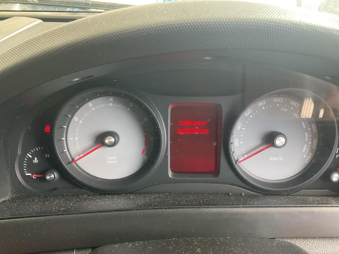 Photo '10' of Holden Commodore SS Photo '10' of Holden Commodore SS