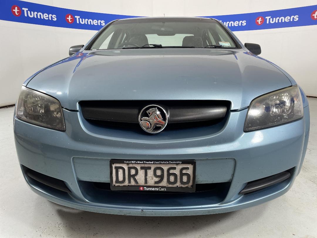 Photo '2' of Holden Commodore