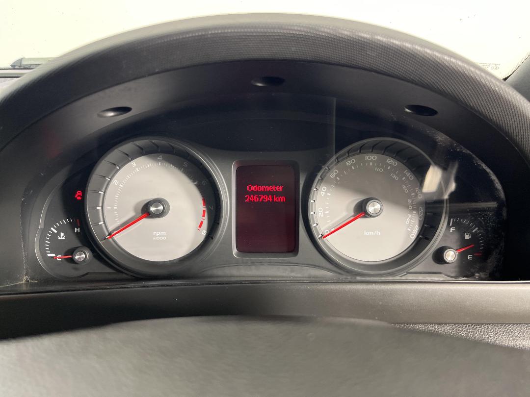 Photo '21' of Holden Commodore