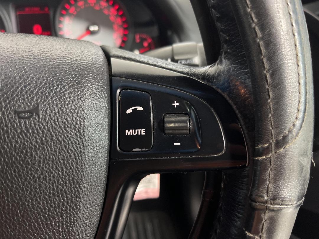 Photo '23' of Holden Commodore