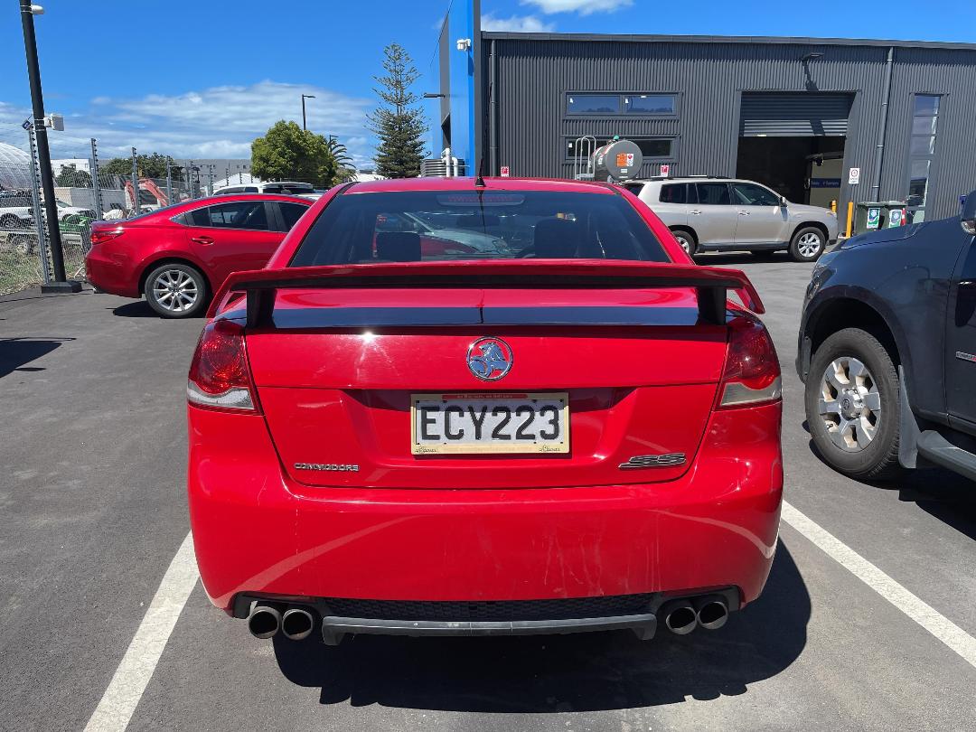 Photo '9' of Holden Commodore SS