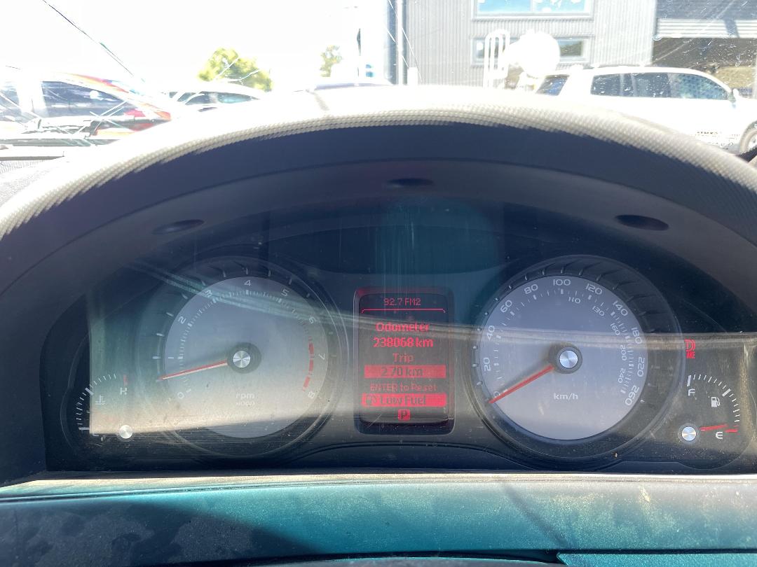 Photo '16' of Holden Commodore SS