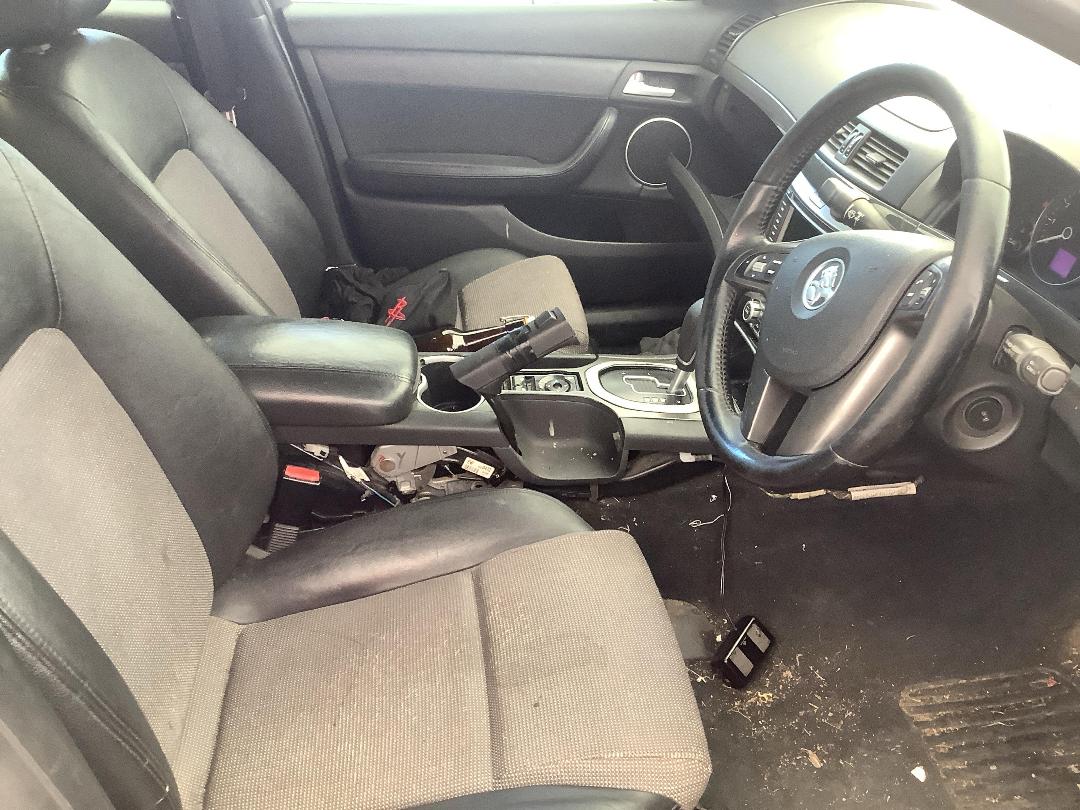 Photo '10' of Holden Commodore Calais V6