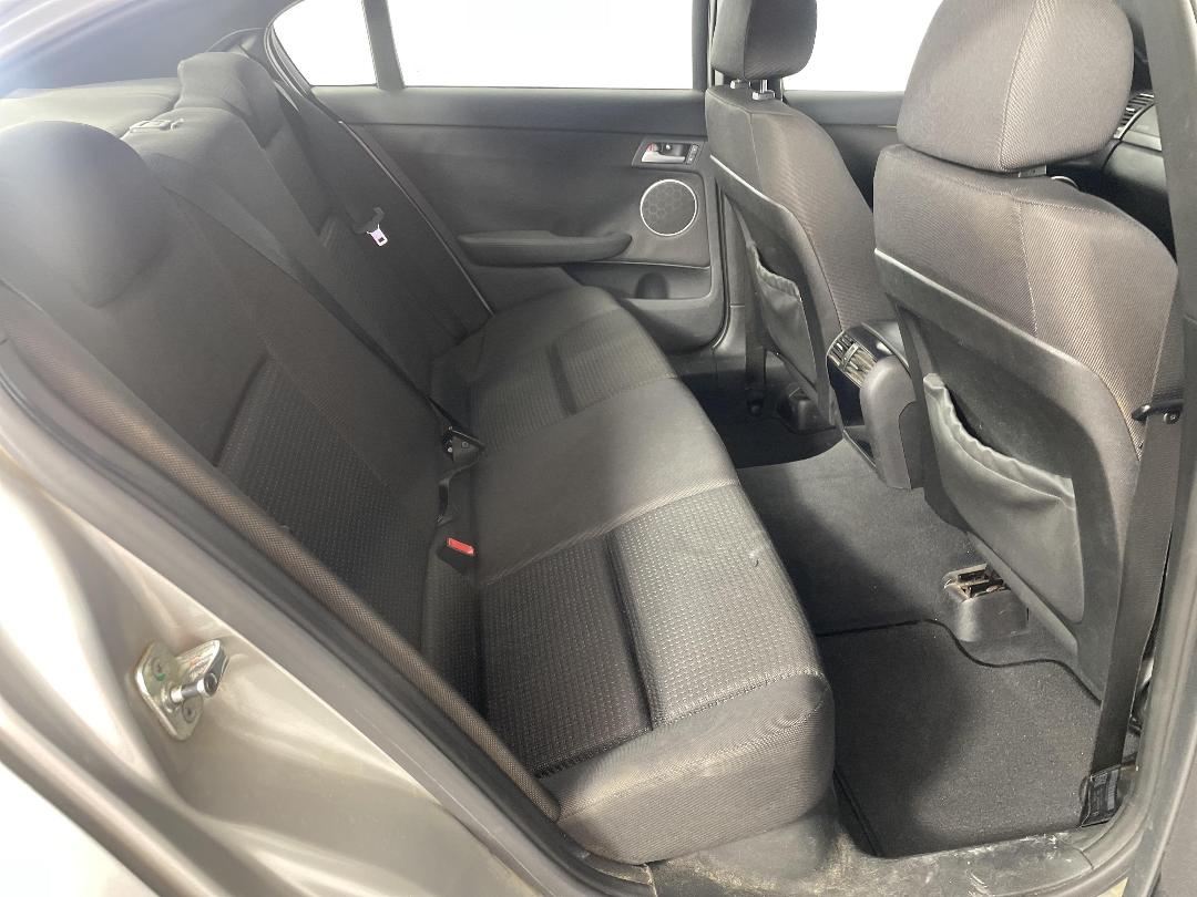 Photo '20' of Holden Commodore