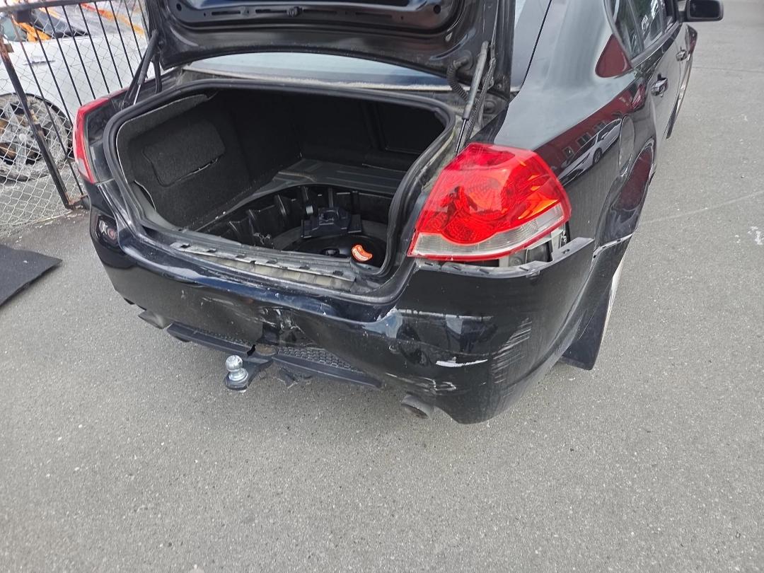 Photo '8' of Holden Commodore SV6