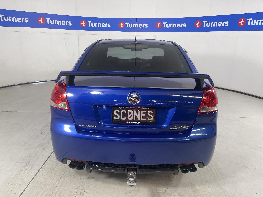 Photo '6' of Holden Commodore Photo '6' of Holden Commodore