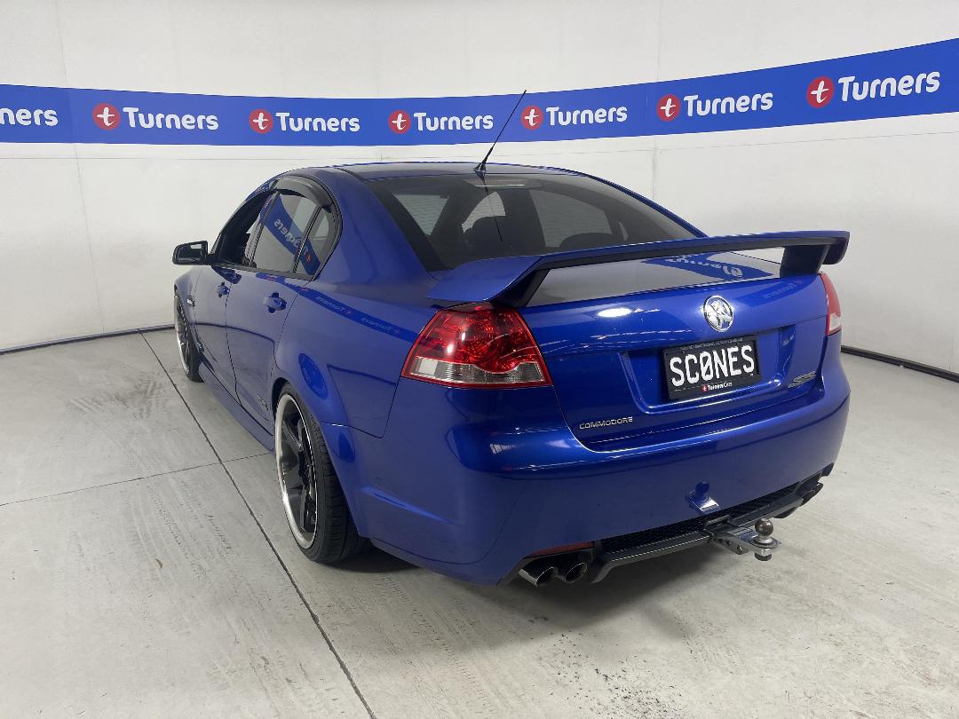 Photo '5' of Holden Commodore Photo '5' of Holden Commodore