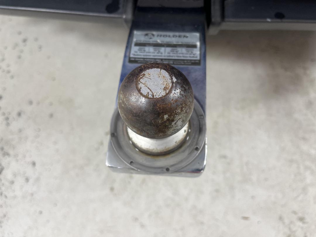 Photo '25' of Holden Commodore Photo '25' of Holden Commodore