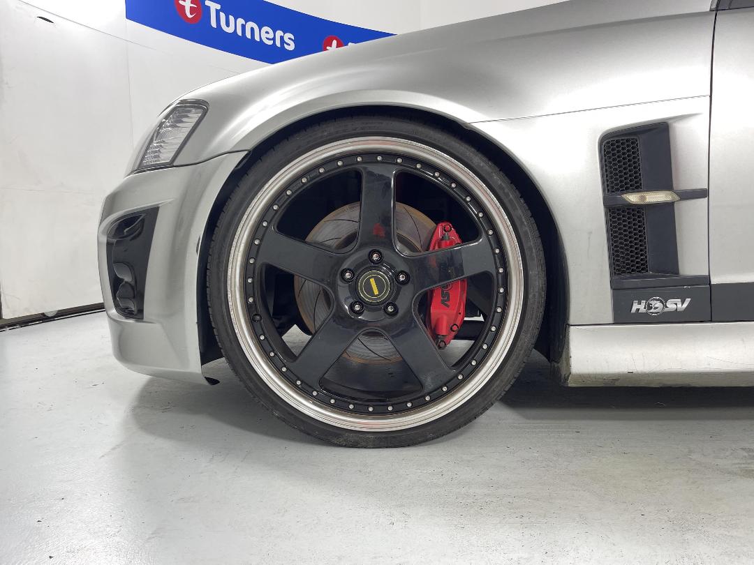 Photo '10' of Holden Commodore