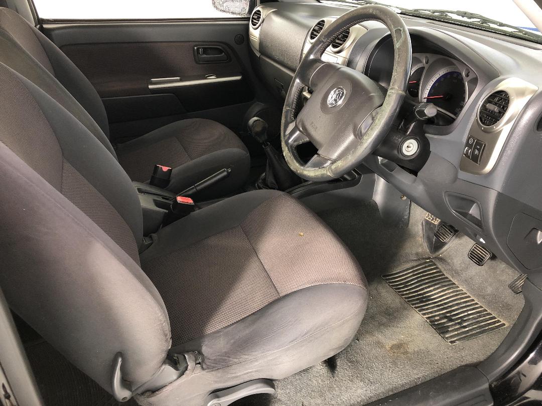 Photo '16' of Holden Rodeo 4X2