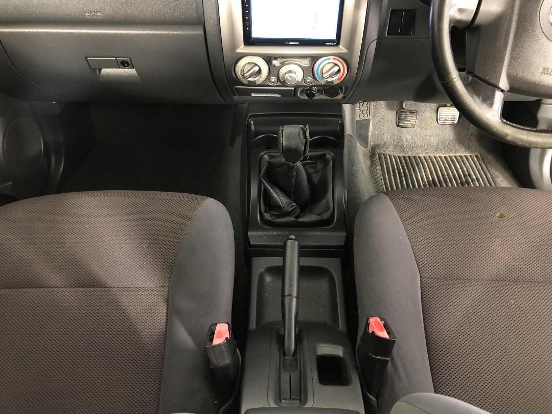 Photo '18' of Holden Rodeo 4X2