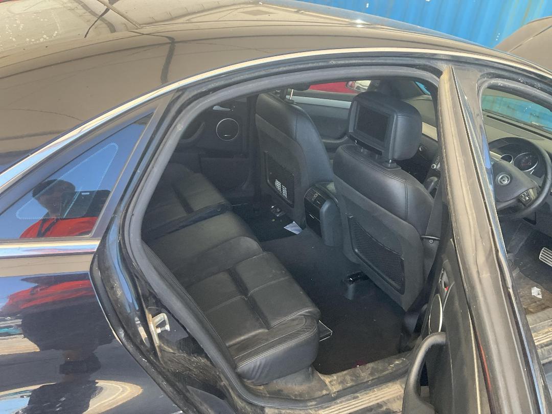 Photo '26' of Holden Statesman HSV Grange