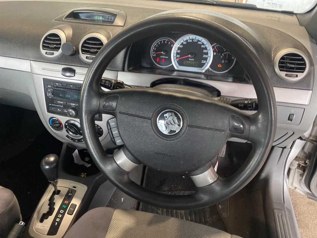 Photo '6' of Holden Viva Photo '6' of Holden Viva