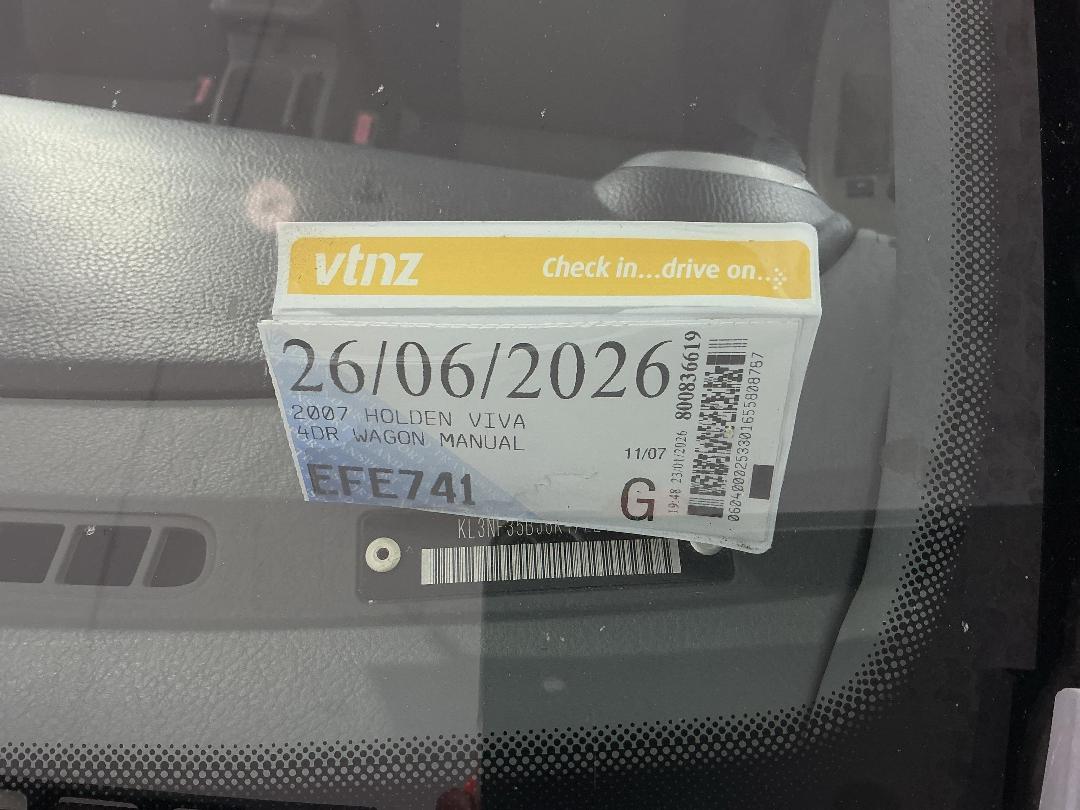 Photo '23' of Holden Viva