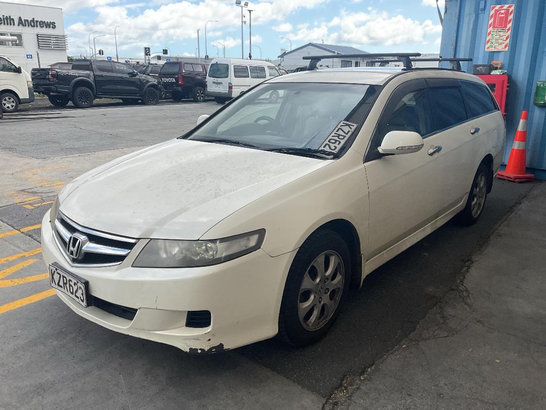 Photo '3' of Honda Accord Wagon Photo '3' of Honda Accord Wagon