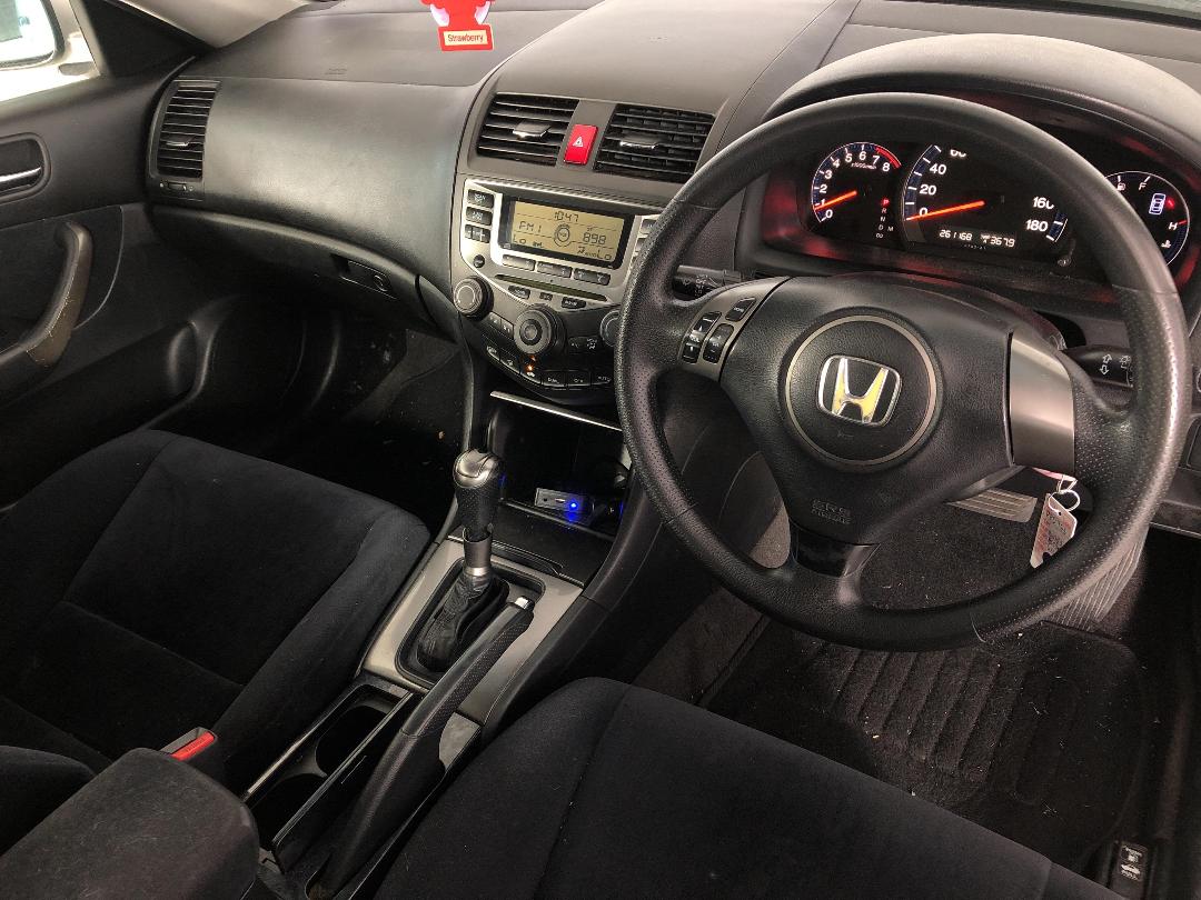 Photo '17' of Honda Accord Photo '17' of Honda Accord