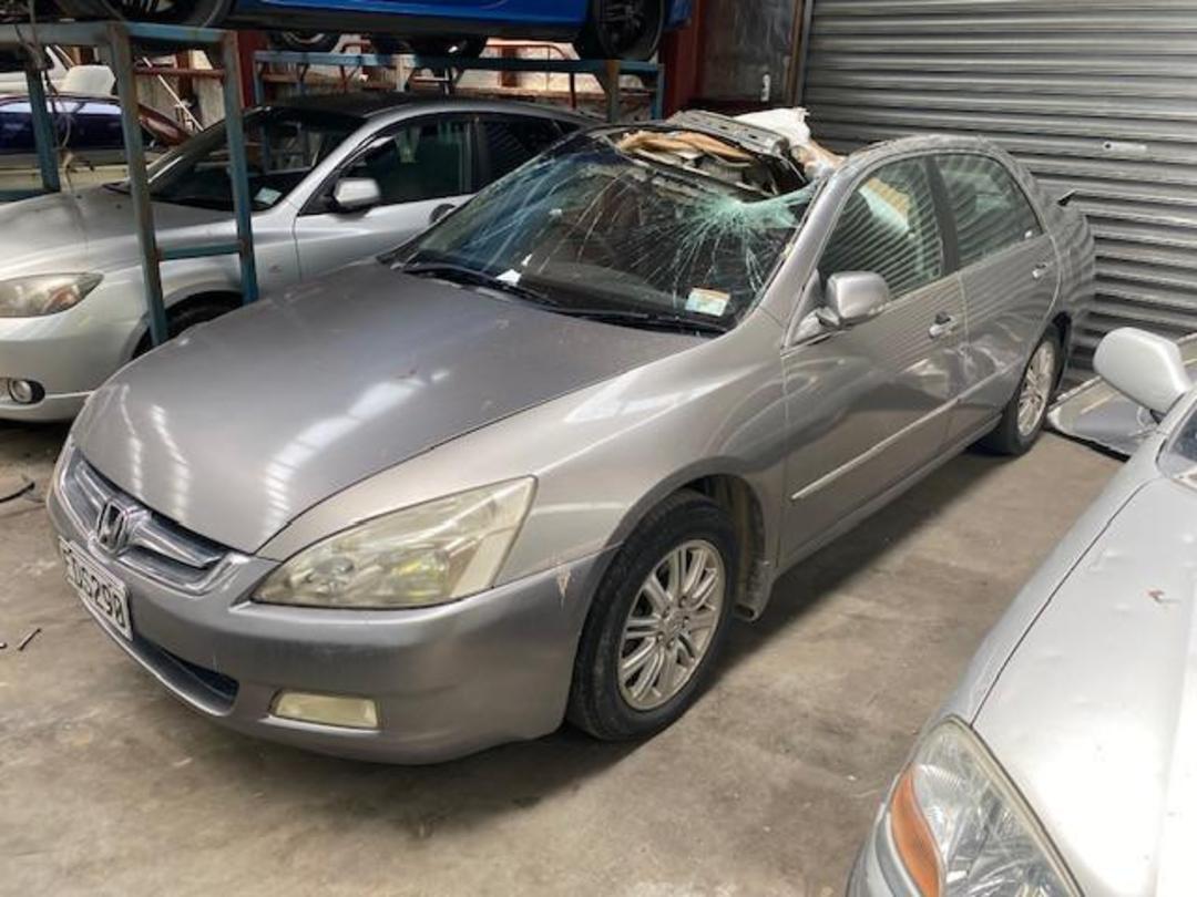 Photo '2' of Honda Accord V6