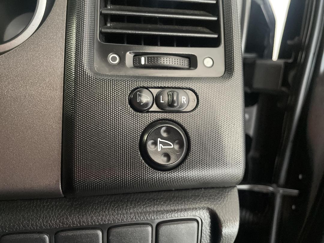 Photo '24' of Honda Crossroad