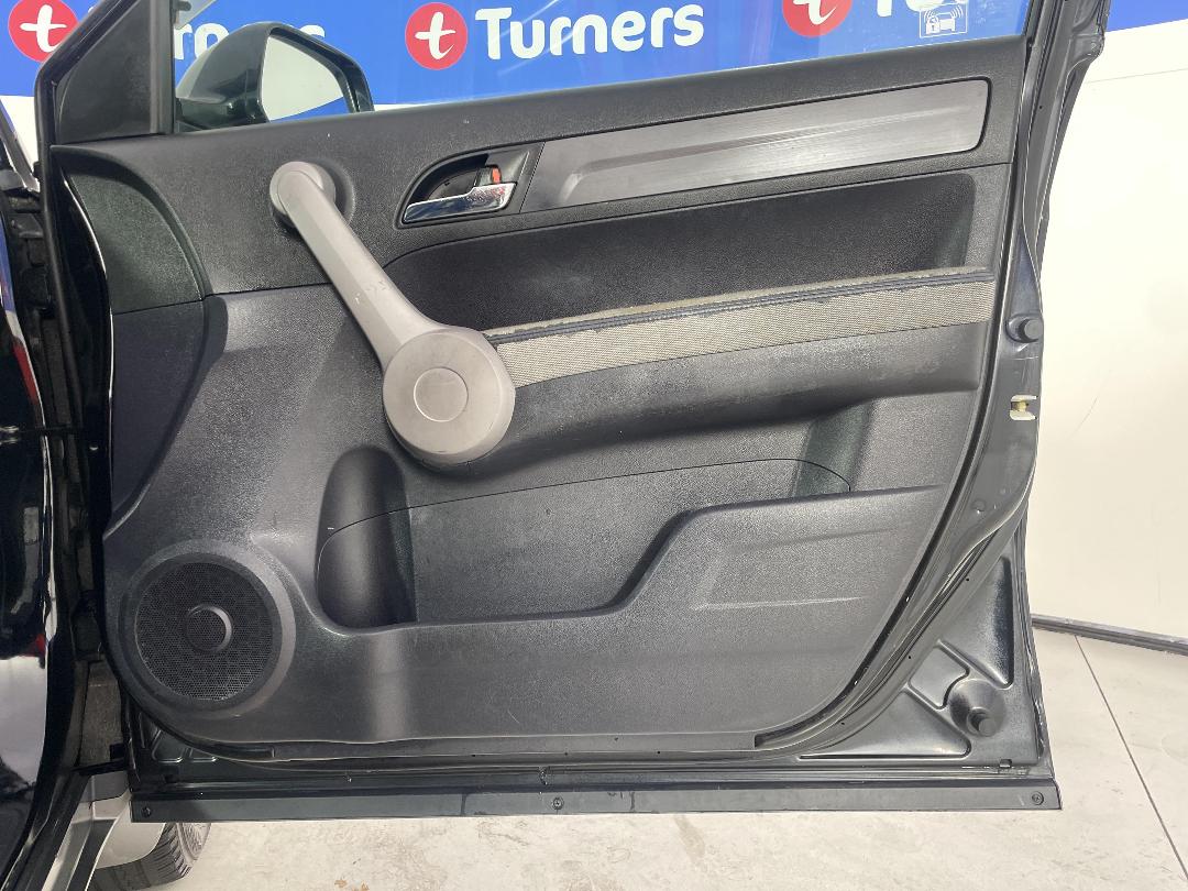 Photo '15' of Honda CRV Photo '15' of Honda CRV