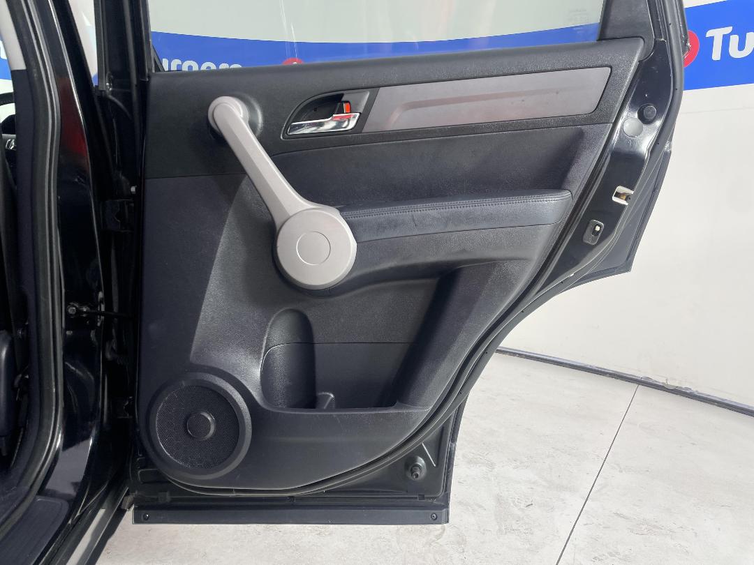 Photo '19' of Honda CRV Photo '19' of Honda CRV