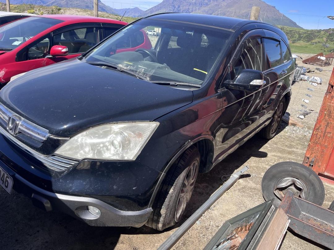 Photo '2' of Honda CRV Photo '2' of Honda CRV