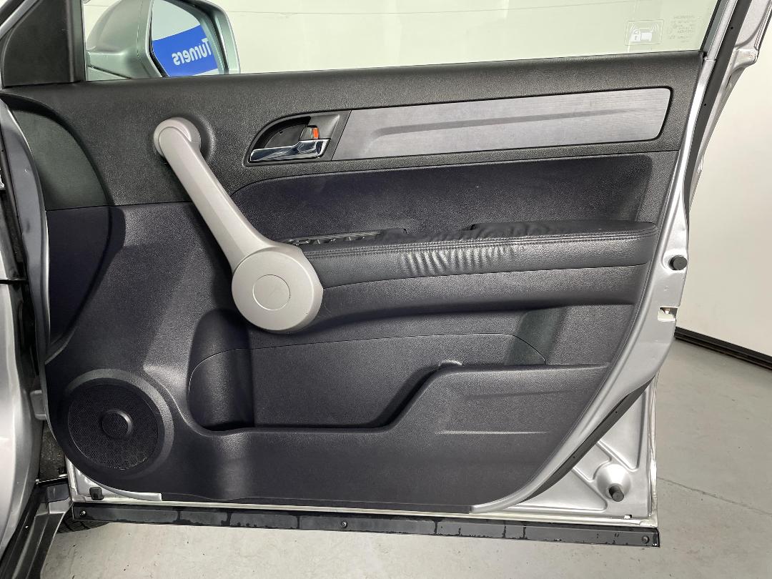 Photo '15' of Honda CRV Photo '15' of Honda CRV