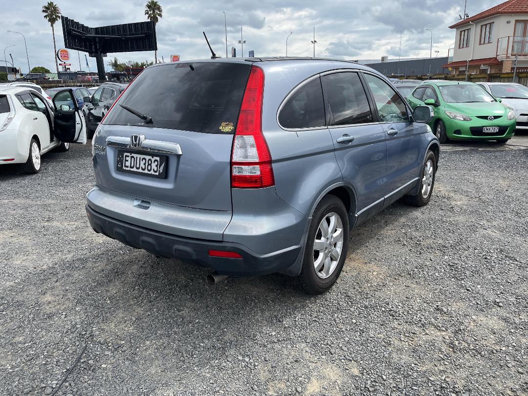 Photo '6' of Honda CRV Sport