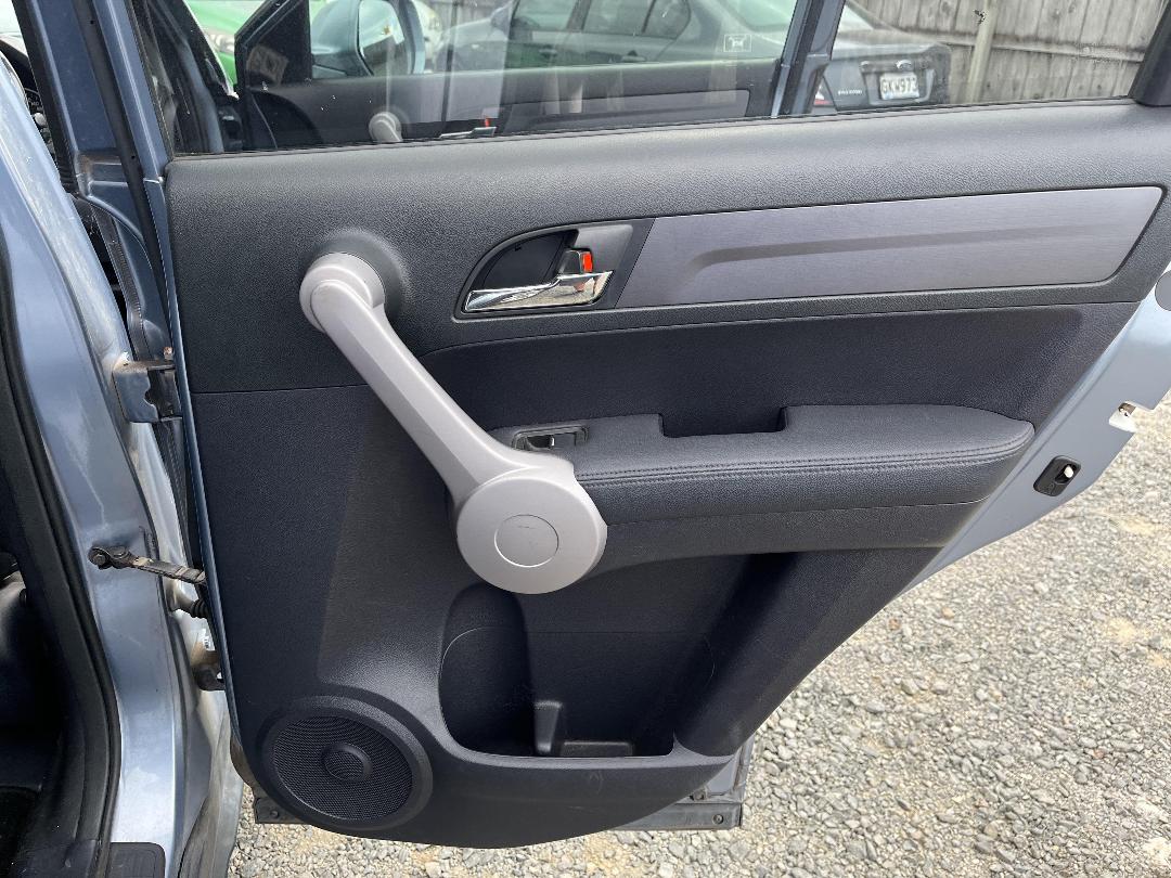 Photo '17' of Honda CRV Sport