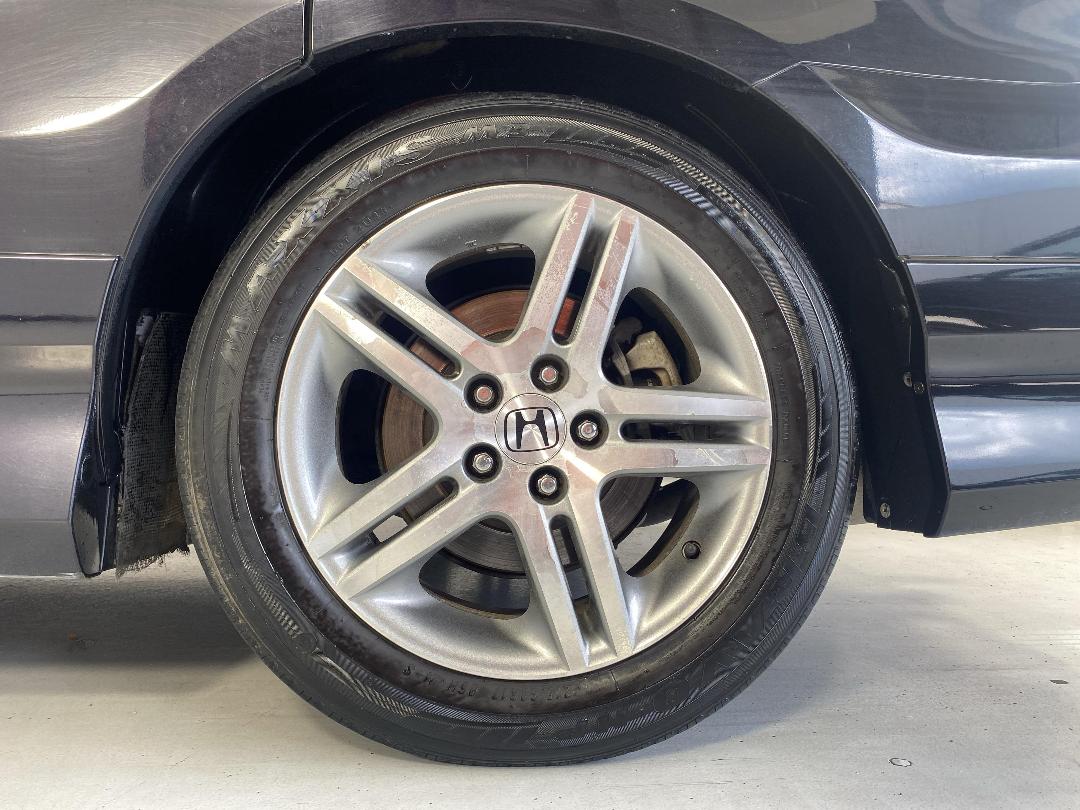 Photo '11' of Honda Elysion Photo '11' of Honda Elysion