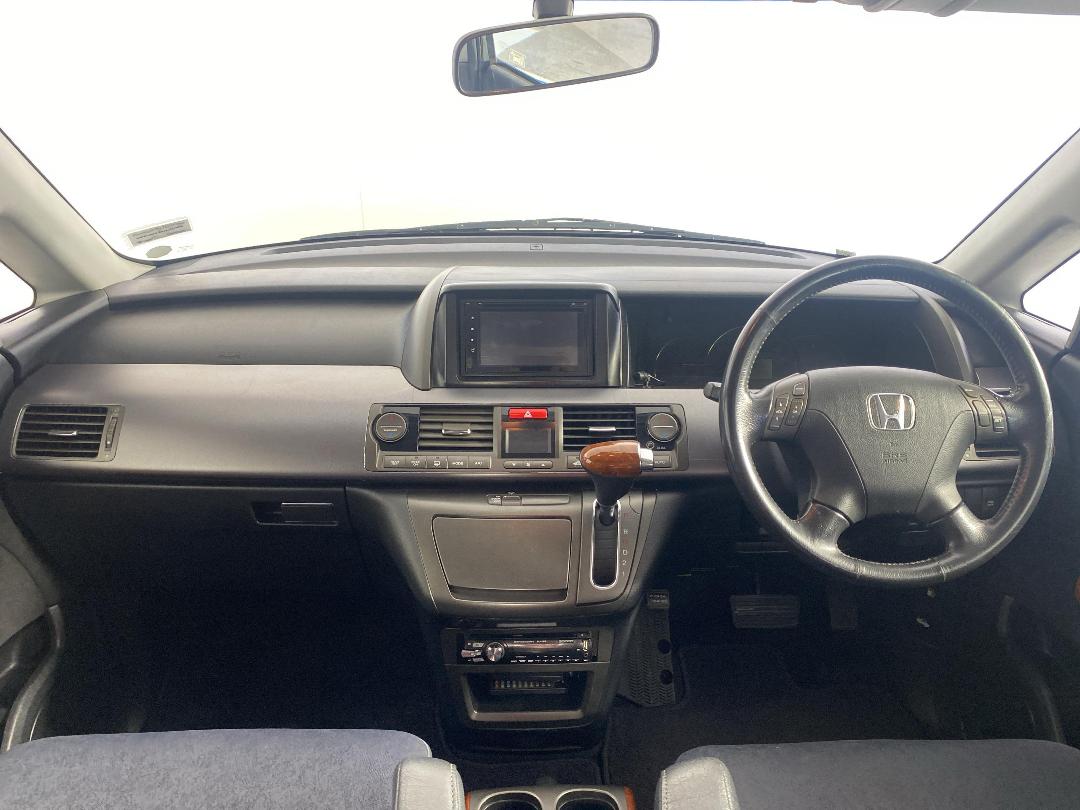 Photo '17' of Honda Elysion Photo '17' of Honda Elysion