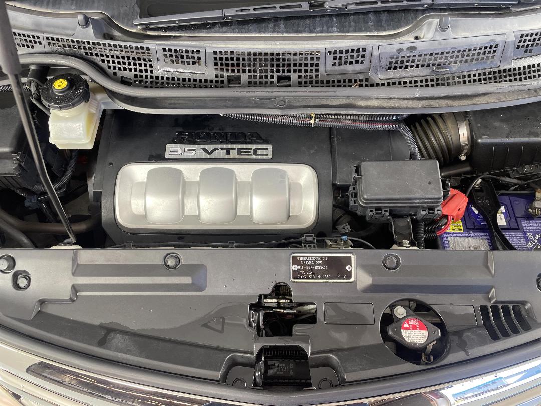 Photo '13' of Honda Elysion