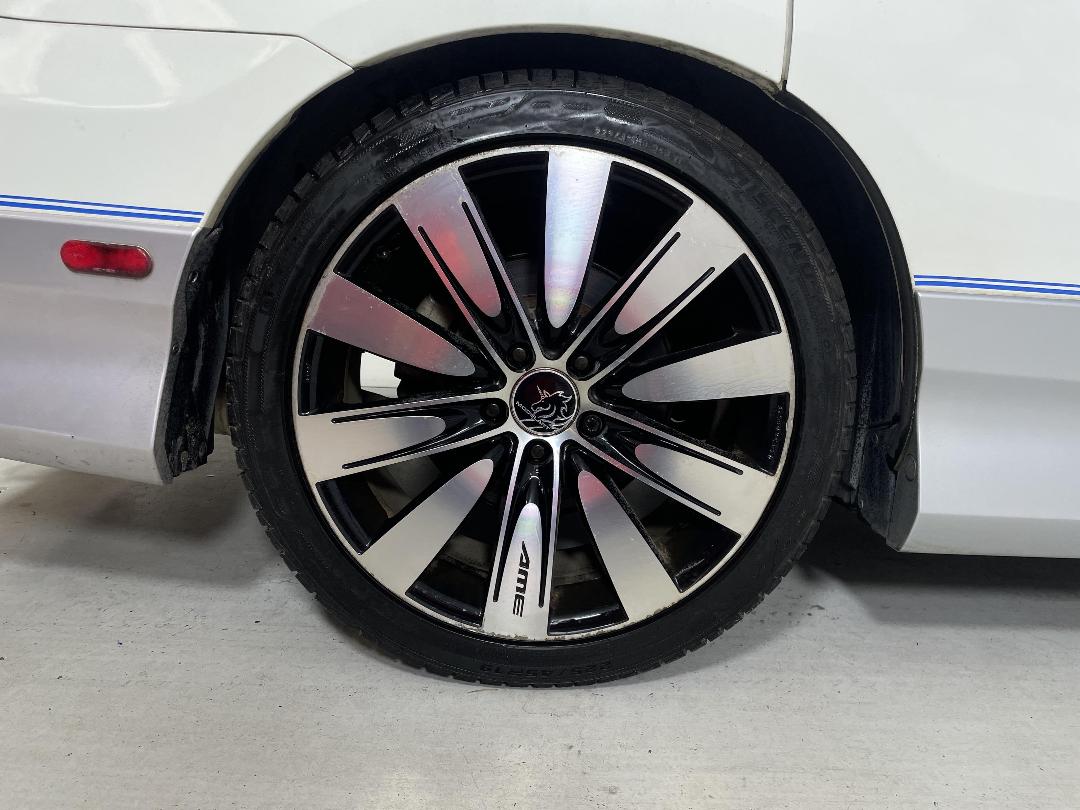 Photo '12' of Honda Elysion