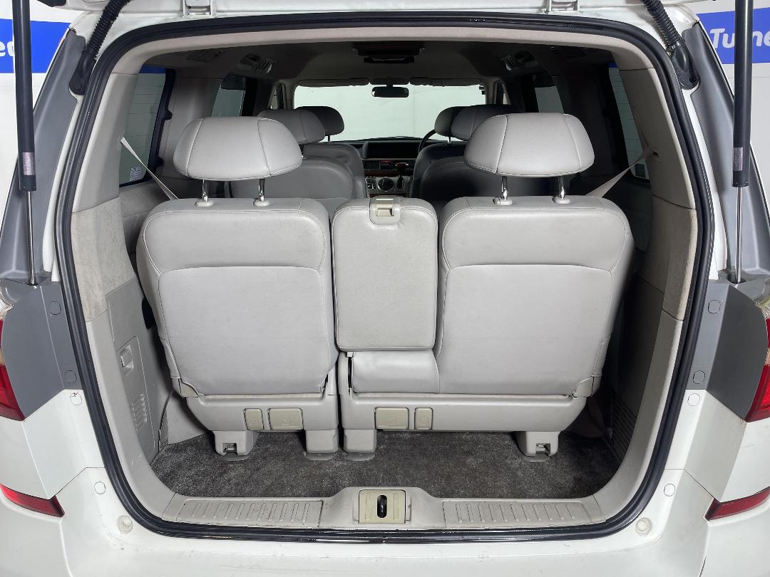 Photo '14' of Honda Elysion