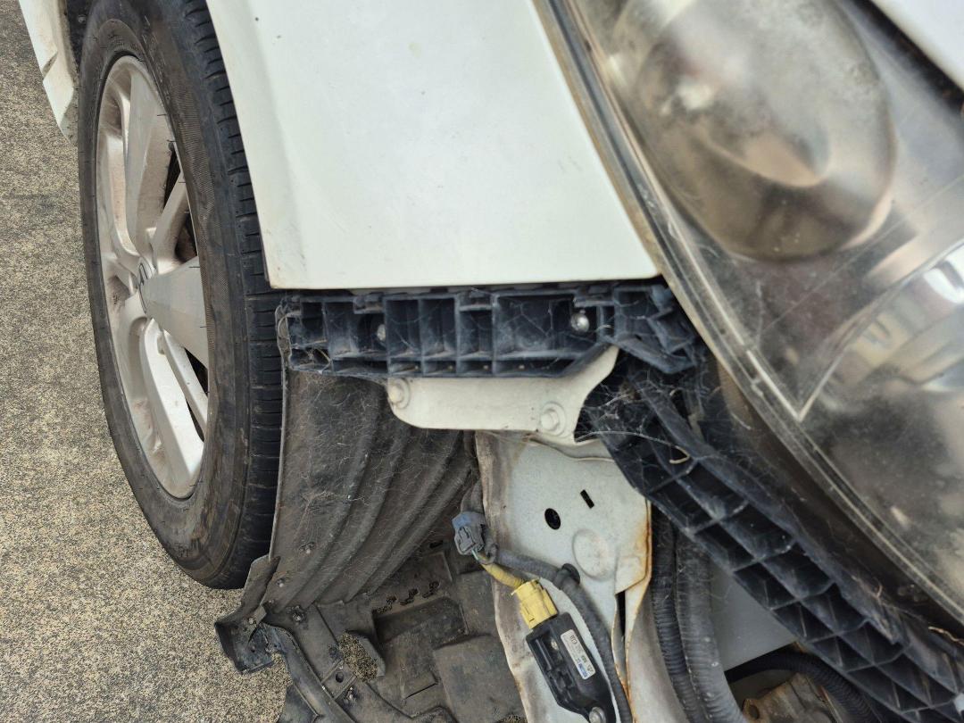 Photo '8' of Honda Elysion Photo '8' of Honda Elysion