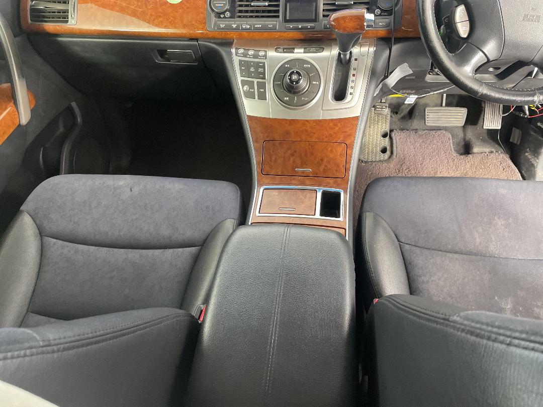 Photo '18' of Honda Elysion