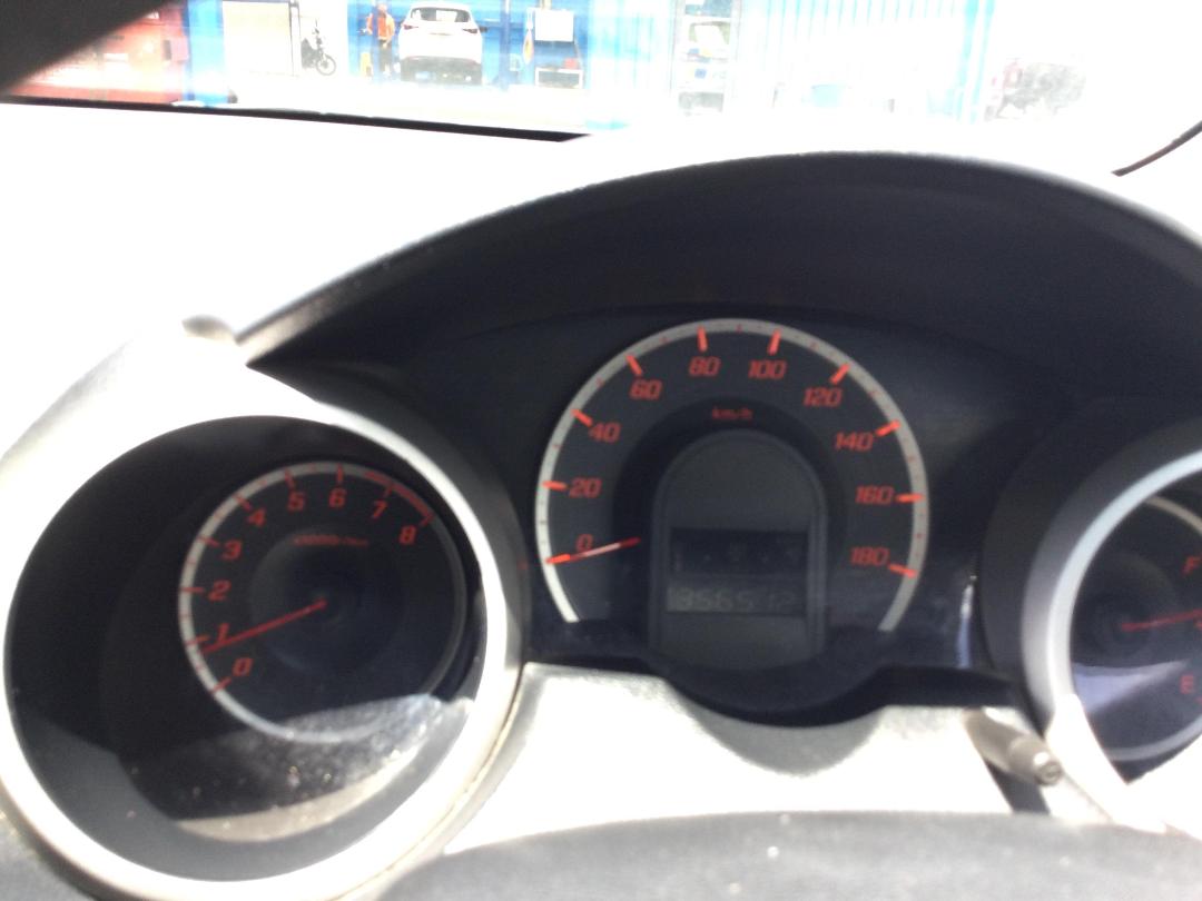 Photo '11' of Honda FIT