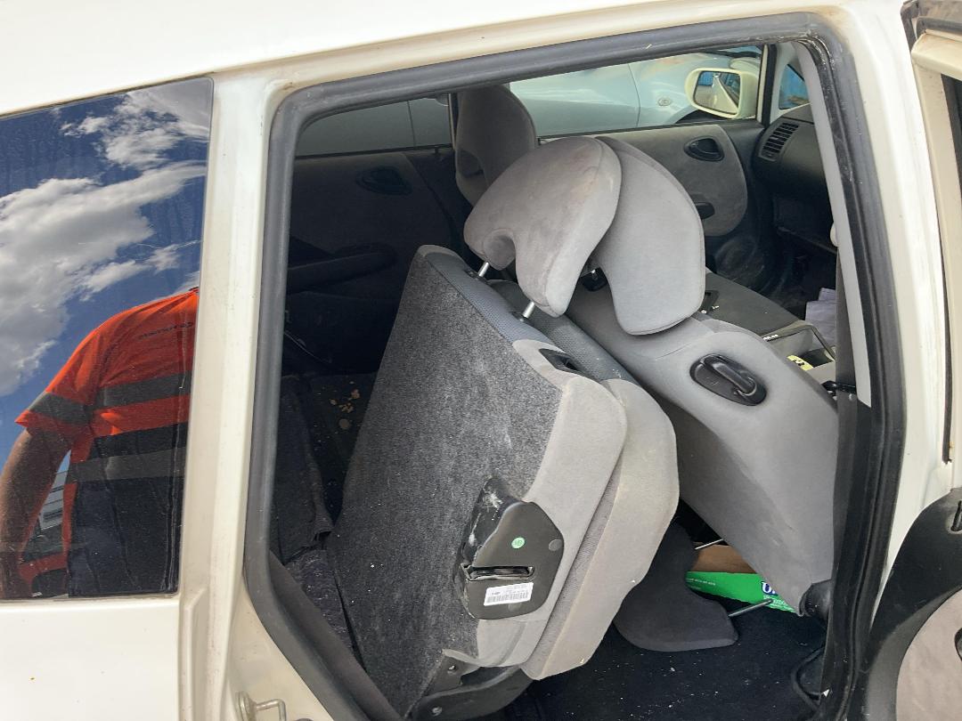 Photo '15' of Honda FIT Photo '15' of Honda FIT