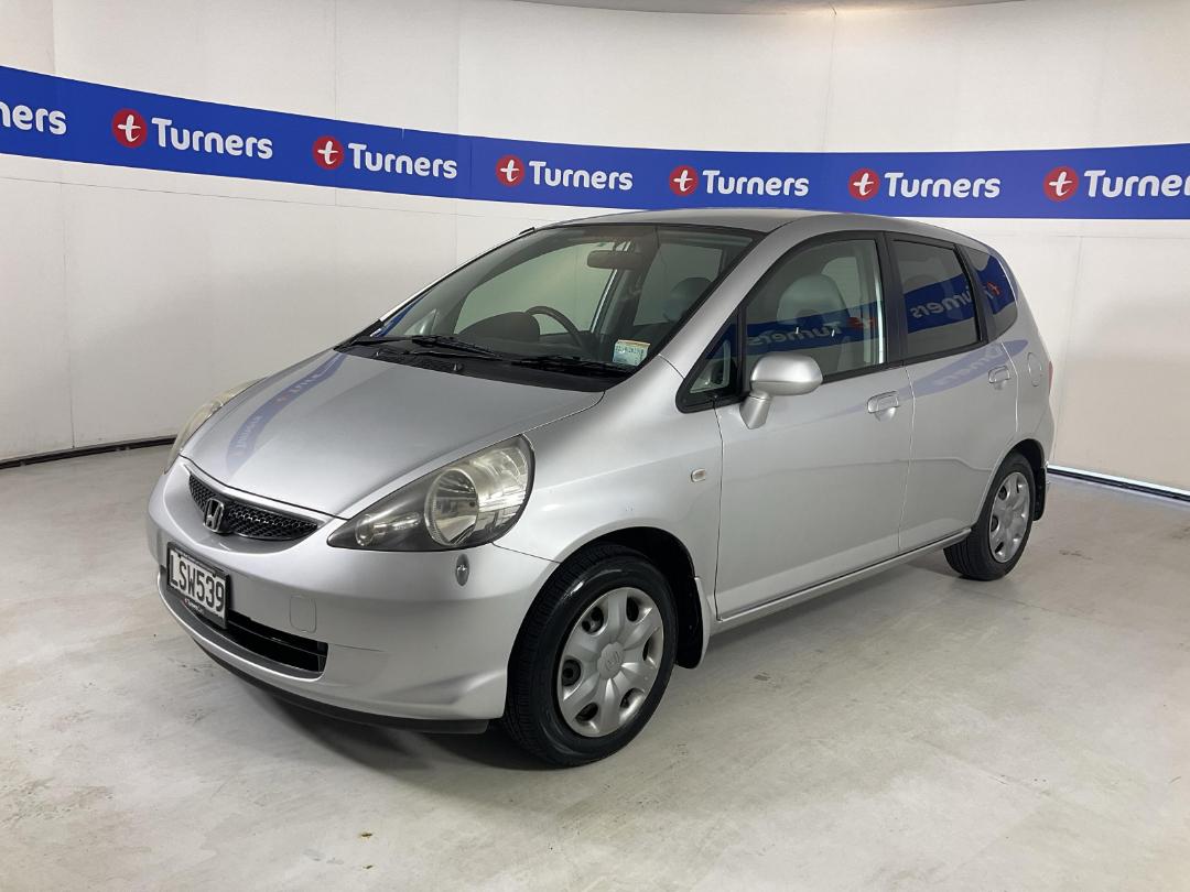 Photo '4' of Honda FIT