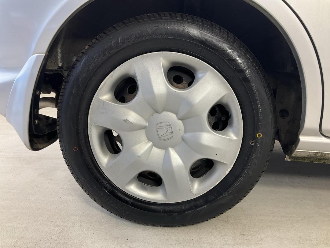 Photo '12' of Honda FIT