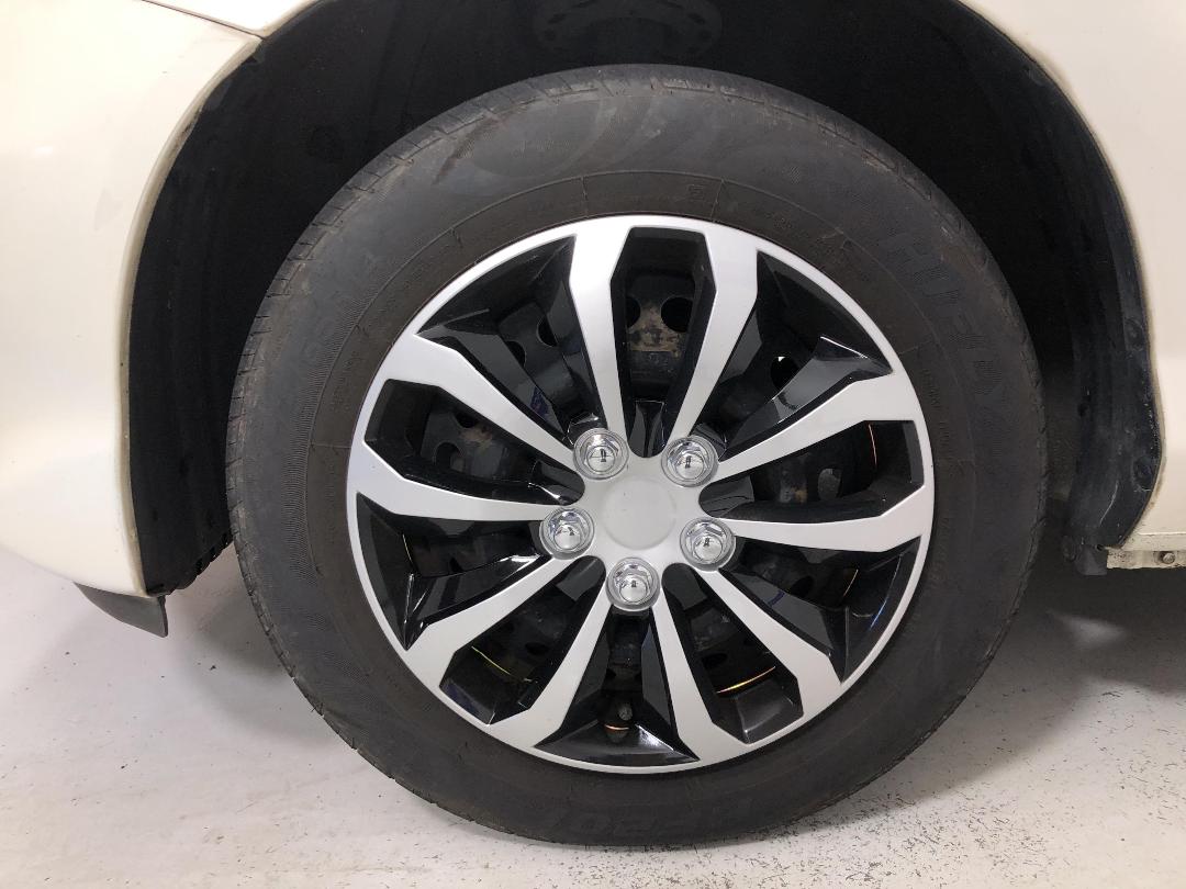 Photo '10' of Honda FIT Photo '10' of Honda FIT